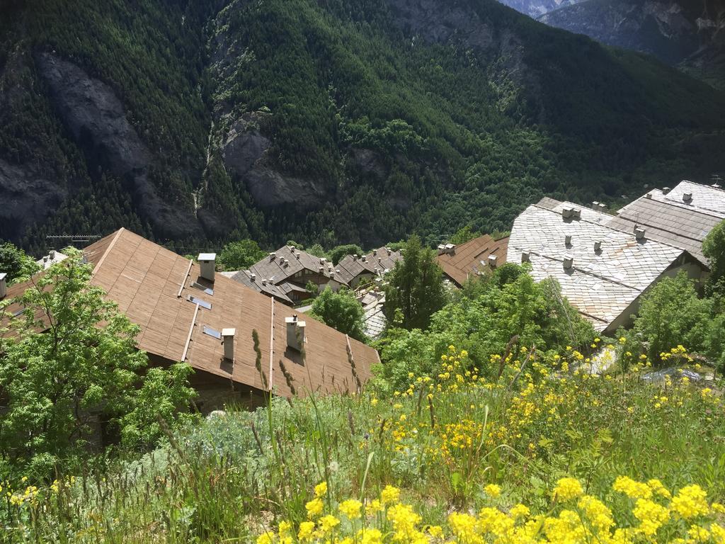 Baite 10-11 Villa Bardonecchia Bagian luar foto